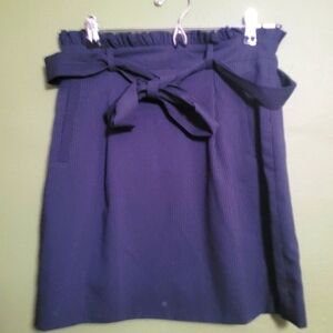Oliver Bonas Navy Skirt with Belt – Size 8
